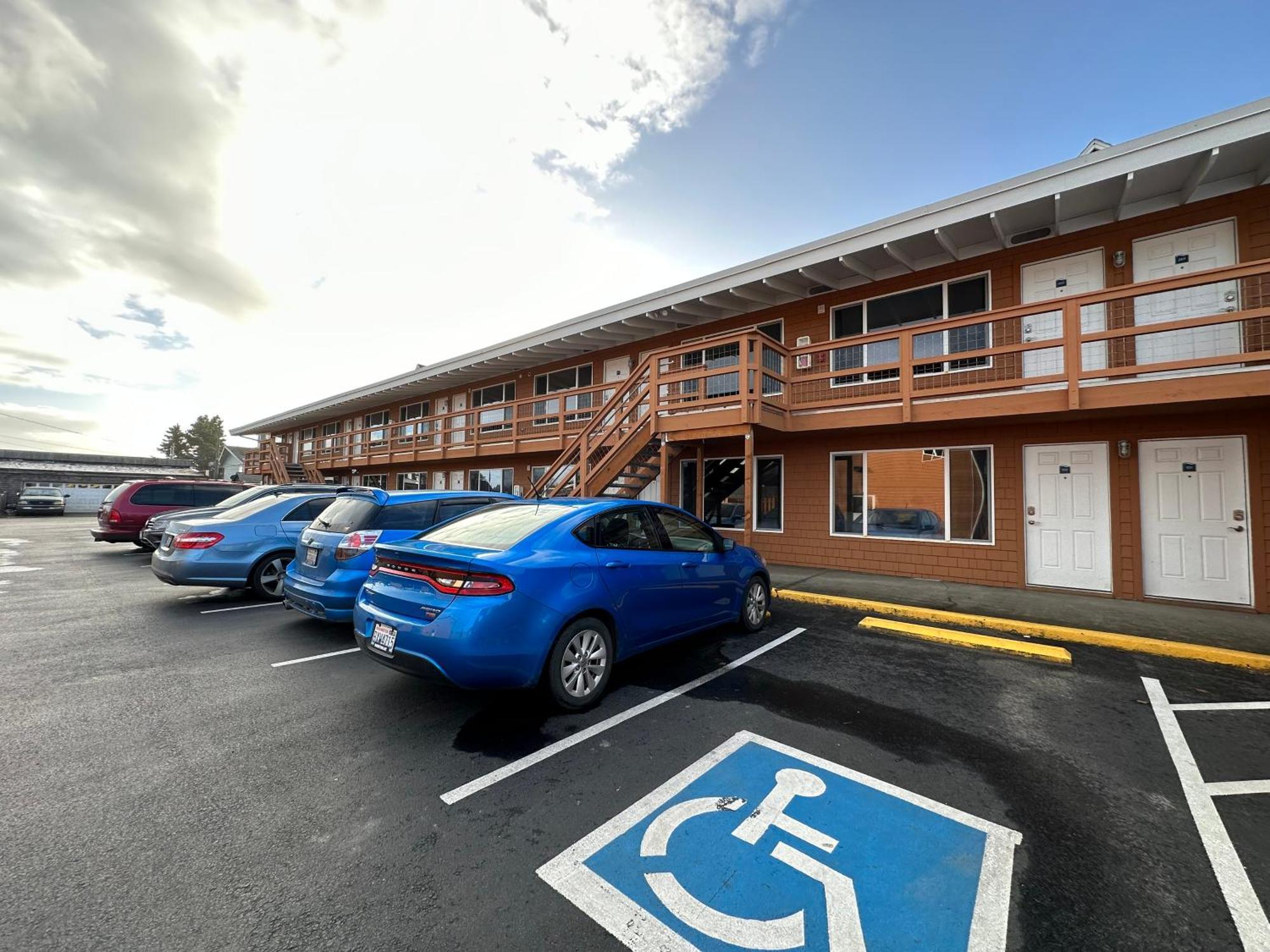 Inn At The Sea Long Beach Exterior photo